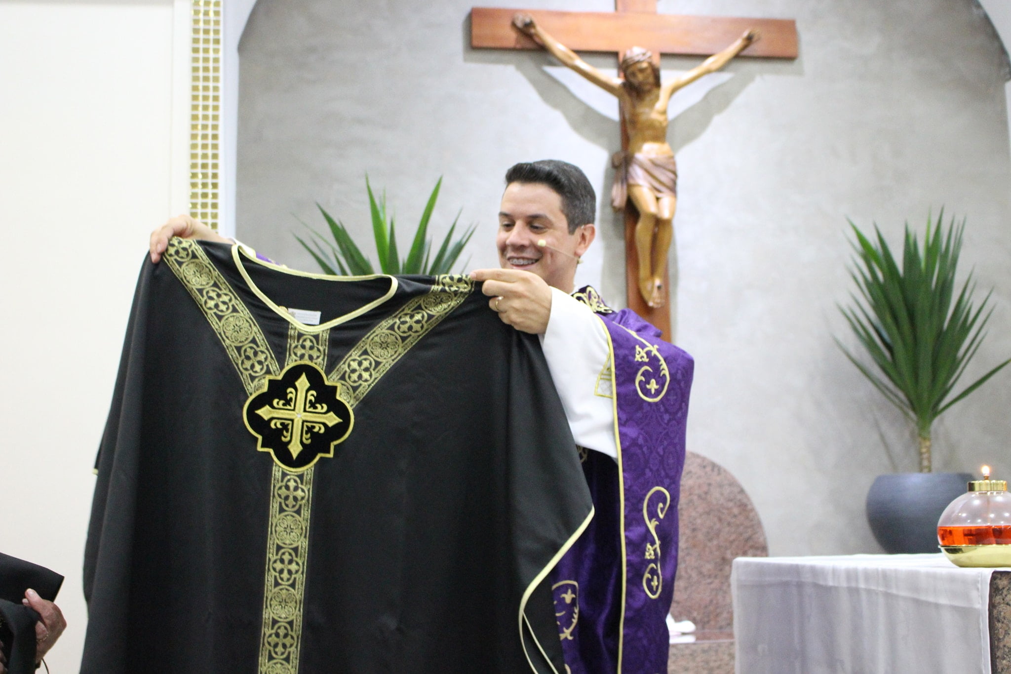 Aniversário De Ordenação Sacerdotal Do Padre Jonas Paróquia Santo Antônio Vila Augusta 7677